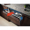Встраиваемая посудомоечная машина Electrolux EEM 48300 L