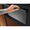 Встраиваемая микроволновая печь Electrolux EVM9E2XT