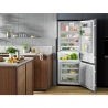 Вбудований холодильник Electrolux ENP 7TD75 S