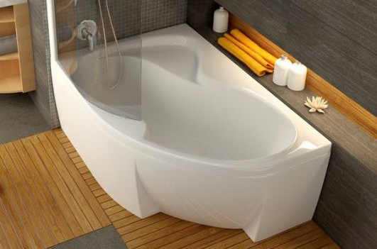 Асимметричный экран под ванну